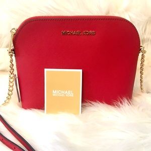 HP!!✨🎈New MIchael Kors Leather Crossbody Bag
